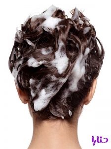 woman soaping hair beauty t 225x300 - راهنمای جامع کاشت مو و مراقبت های پس از آن:
