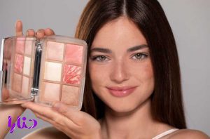 makeupc 1 300x198 - جدیدترین مدلهای آرایش دخترانه 2023